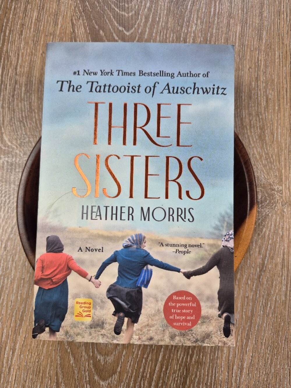 2/$20 Three Sisters -Tattooist Auschwitz WW2 Heather Morris Summer Book